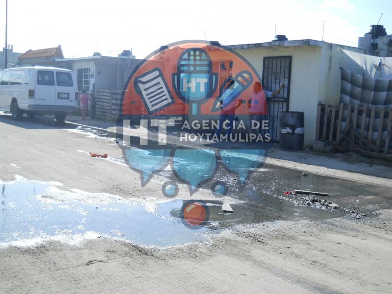 Fuga de aguas negras Fuga de aguas negras