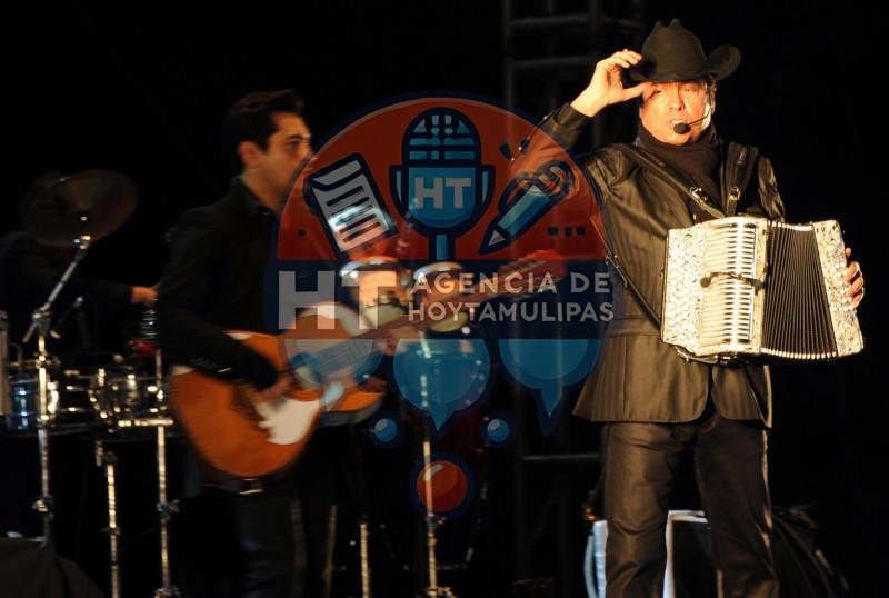 Los Tigres Los Tigres