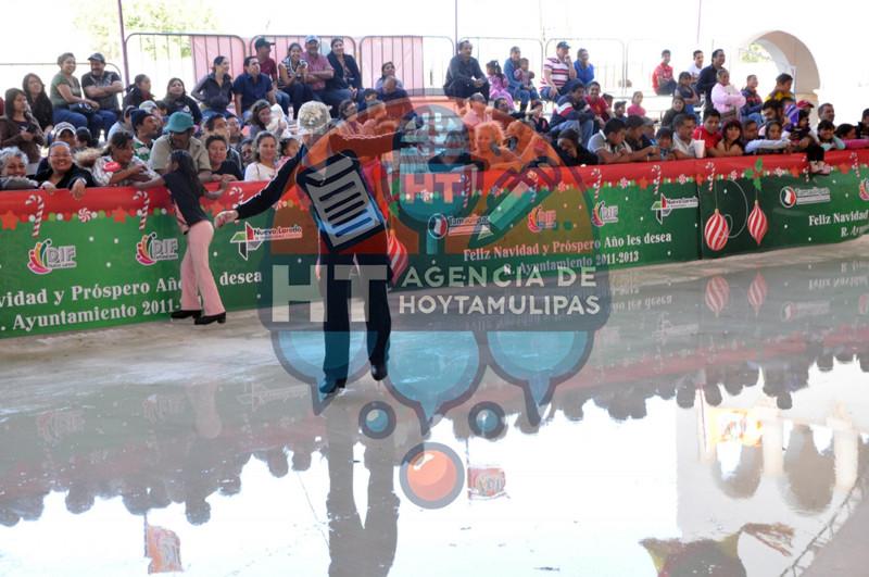 Pista de Hielo - NvoLaredo Pista de Hielo - NvoLaredo