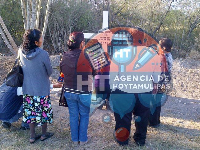 Llevan flores a Rodolfo Torre por día de su cumpleaños-Victoria Llevan flores a Rodolfo Torre por día de su cumpleaños-Victoria