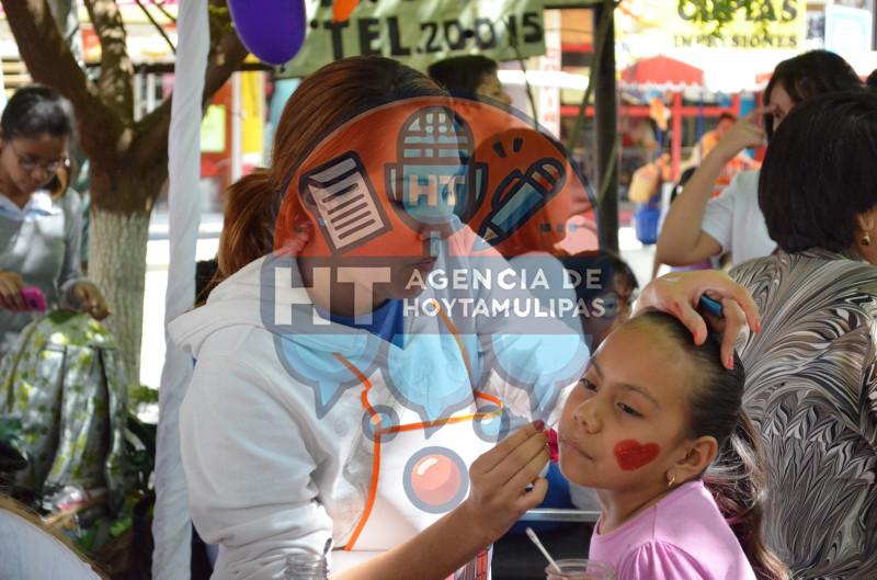 Festejo del Dia de la Familia Festejo del Dia de la Familia