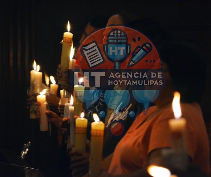 Misa de bendición del agua y del fuego Misa de bendición del agua y del fuego