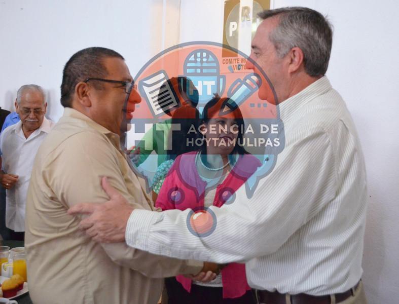 Desayuno-PRI Desayuno-PRI