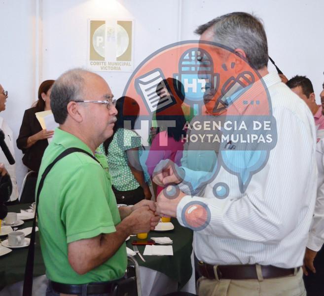 Desayuno-PRI Desayuno-PRI