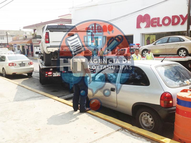 Piden en Madero no estacionarse en espacios prohibidos Piden en Madero no estacionarse en espacios prohibidos