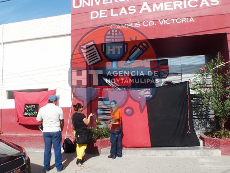 Alumnos de la Universidad Vizcaya en Victoria toman instalaciones Alumnos de la Universidad Vizcaya en Victoria toman instalaciones