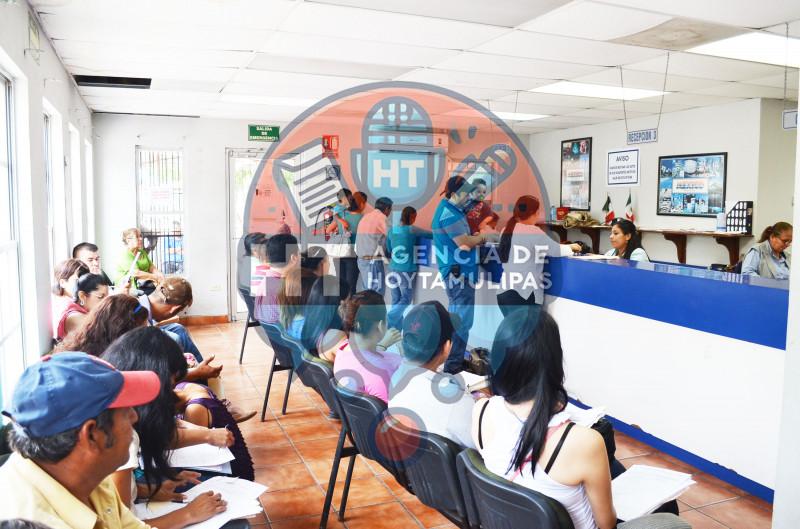 Bajan solicitudes de trámite de pasaportes en Matamoros Bajan solicitudes de trámite de pasaportes en Matamoros