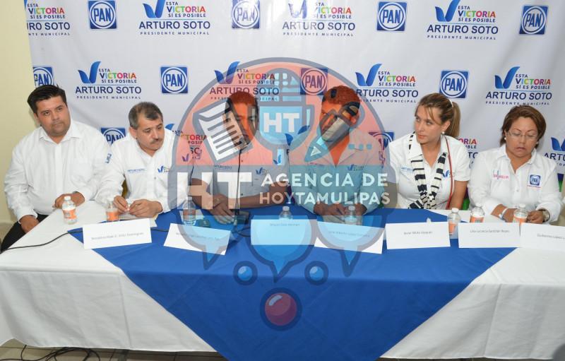 Rueda de prensa Arturo Soto Rueda de prensa Arturo Soto