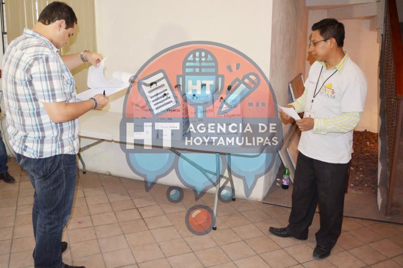 Entregan material electoral Entregan material electoral