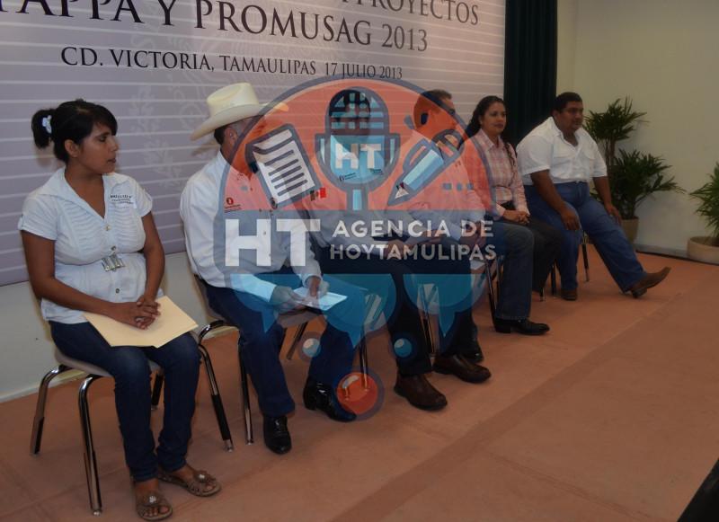 Entrega de apoyos Entrega de apoyos