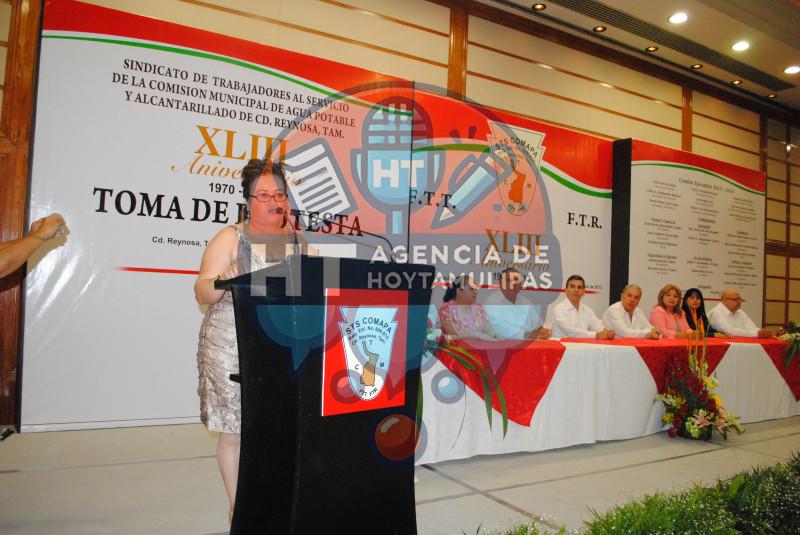 Julia García Dávila Julia García Dávila