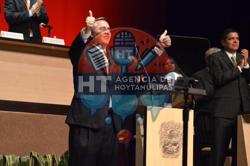 Alejandro Etienne Llano Alejandro Etienne Llano