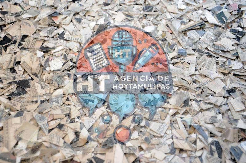 Destruyen credenciales de elector Destruyen credenciales de elector