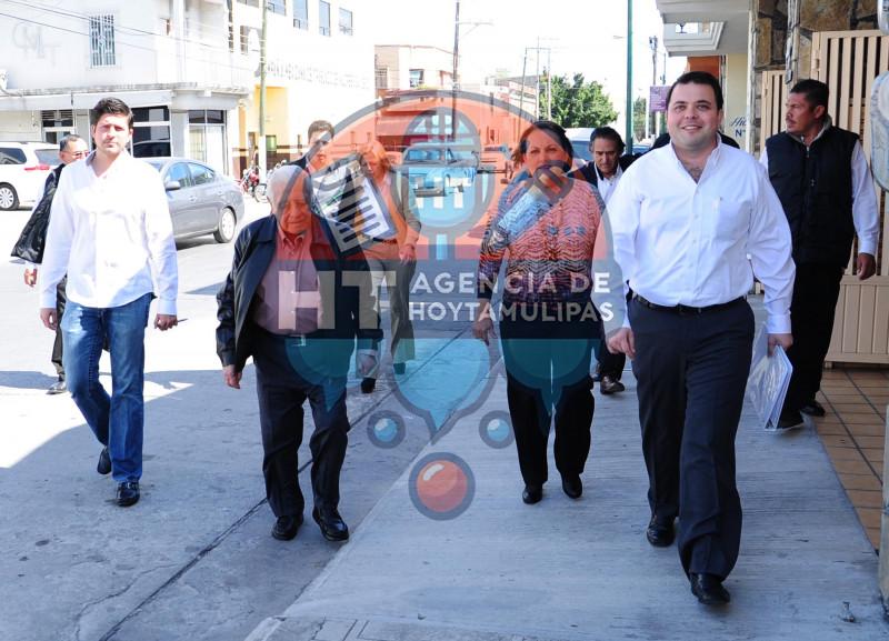 Carlos Morris Torre Carlos Morris Torre