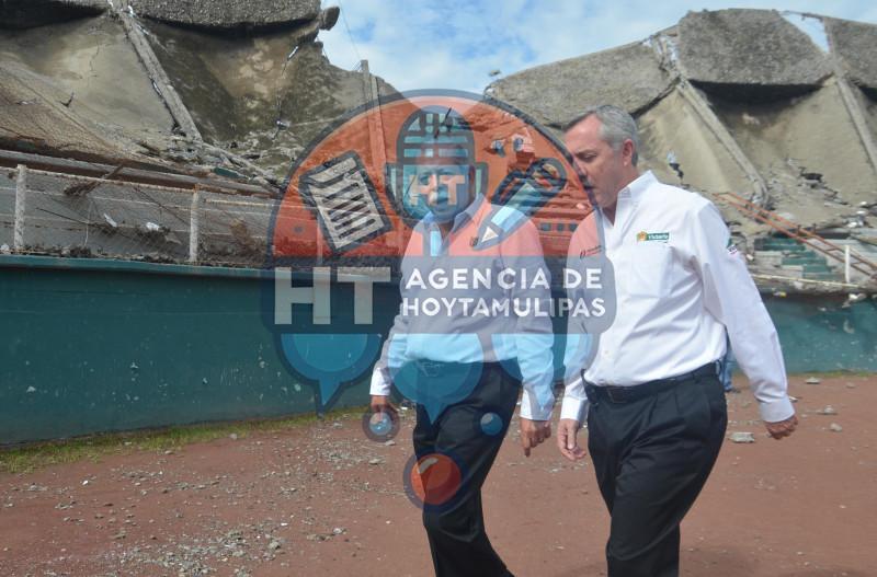 Gobernador supervisa daños en Praxedis Balboa Gobernador supervisa daños en Praxedis Balboa