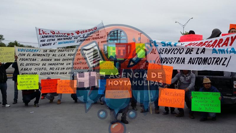 Dueños de autos "chocolates" Dueños de autos "chocolates"