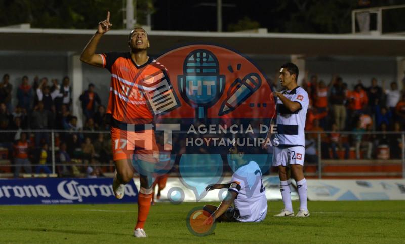 Triunfo de Correcaminos Triunfo de Correcaminos