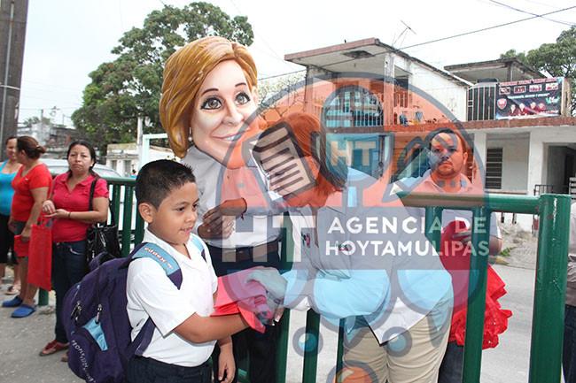 Educación para el bienestar social y el desarrollo: Paloma Guillén Educación para el bienestar social y el desarrollo: Paloma Guillén