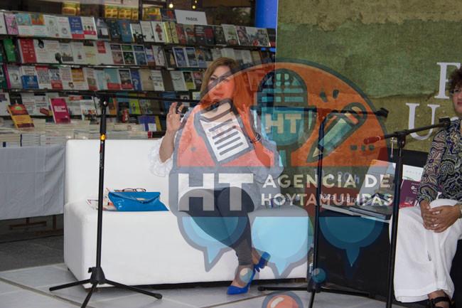 Lizette Álvarez Lizette Álvarez