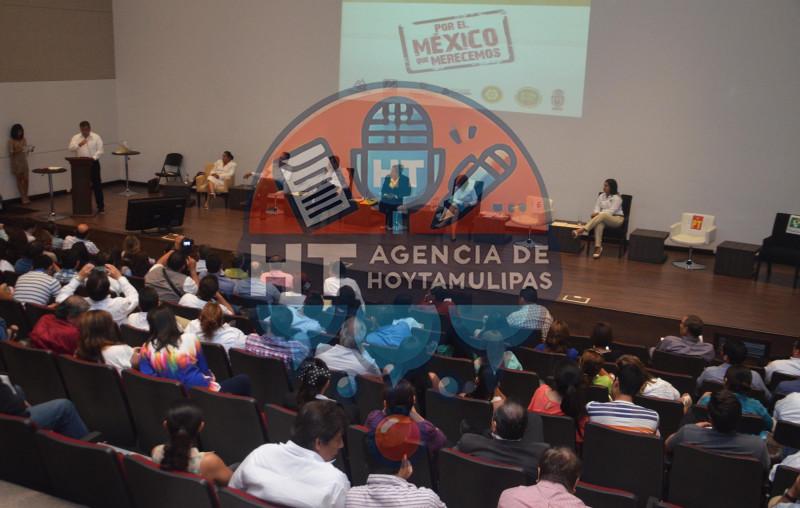 Foro con Candidatos a Diputados Federales Foro con Candidatos a Diputados Federales