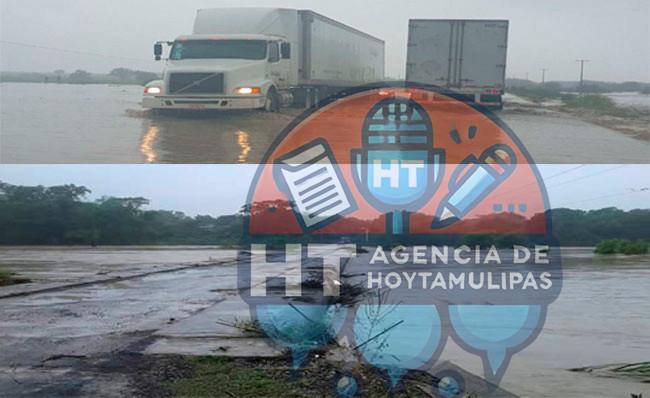 Lluvias inundan carretera Victoria a Zaragoza Lluvias inundan carretera Victoria a Zaragoza