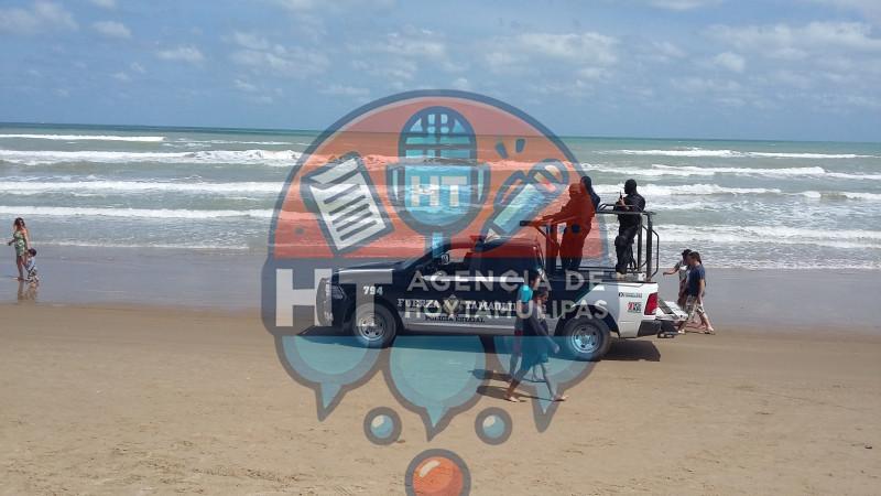 Cumplen con seguridad en Playa Costa Azul Cumplen con seguridad en Playa Costa Azul