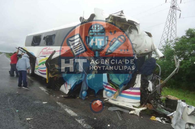 Choque entre tráiler Choque entre tráiler