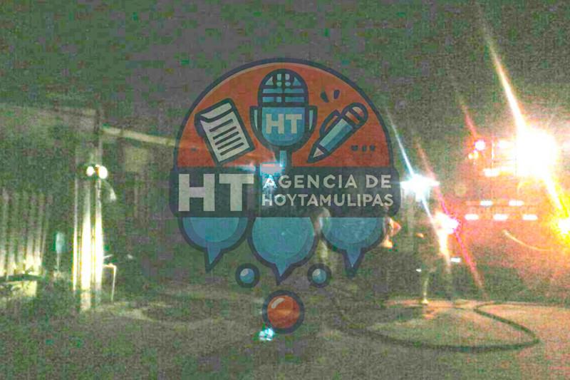 Se incendia casa en Altamira Se incendia casa en Altamira