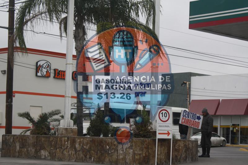 Gasolinera en Nuevo Laredo Gasolinera en Nuevo Laredo