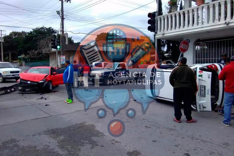 Choque-volcadura Choque-volcadura