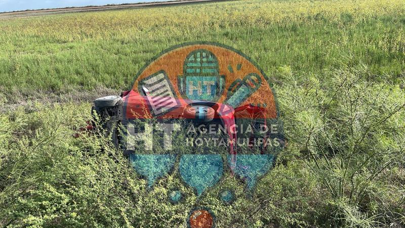 Volcadura en San Fernando Volcadura en San Fernando