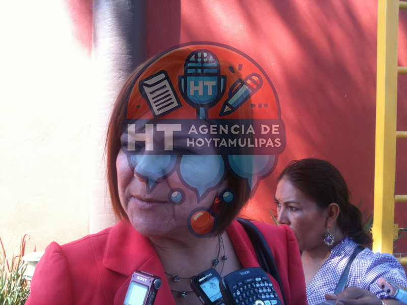 Elba Benavides Trevi�o.