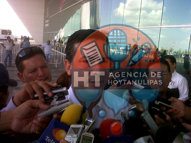 PRI no excluy� a Tom�s y Gamundi de reuni�n 