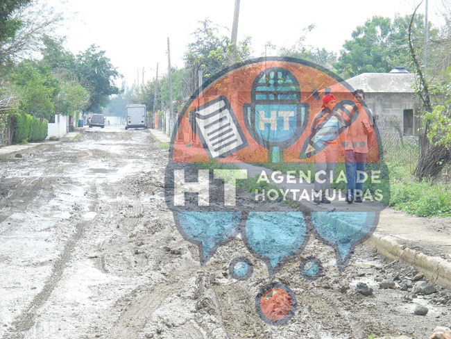 Piden reparaci�n de calles en colonia Jos� de Escand�n de Altamira
