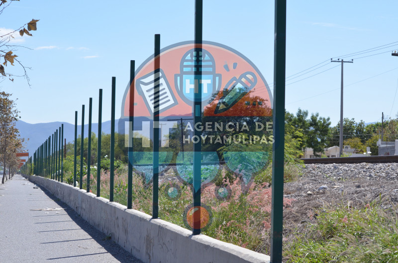 Robo de reja perimetral en el Eje vial
