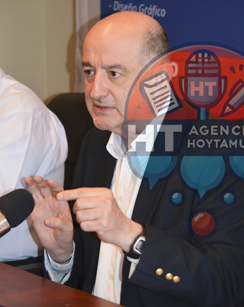 Rueda de prensa Roy Campos