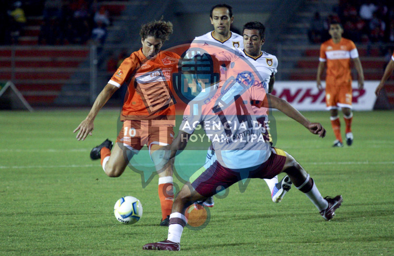Correcaminos - Estudiantes