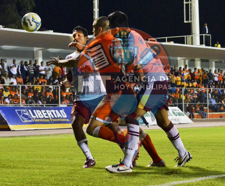 Correcaminos - Estudiantes