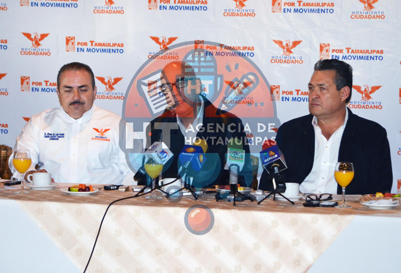 Rueda de prensa Gustavo C�rdenas