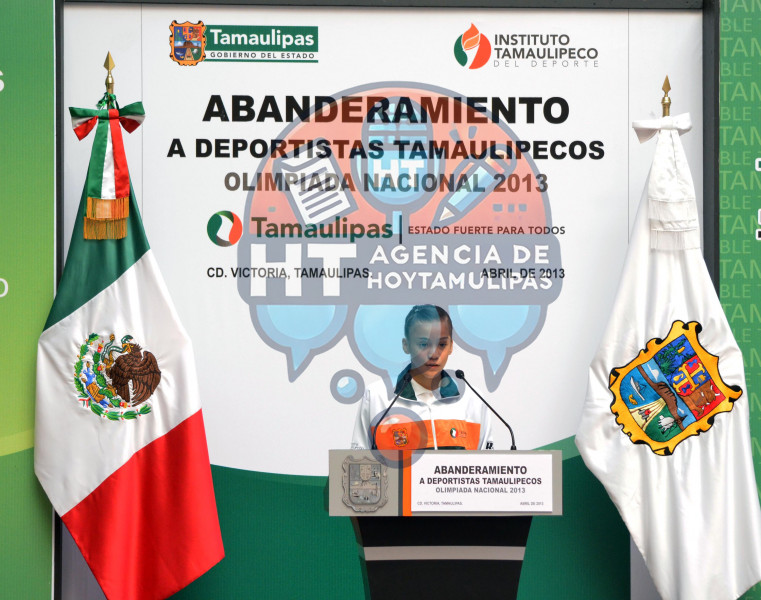 Abanderamiento a deportistas tamaulipecos