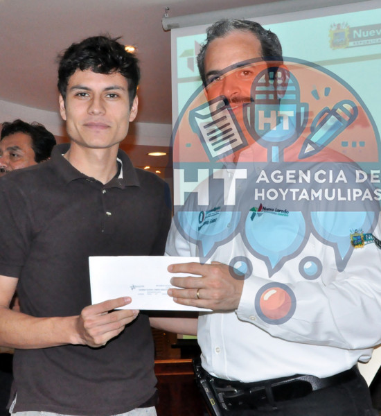 Becas Nuevo Laredo