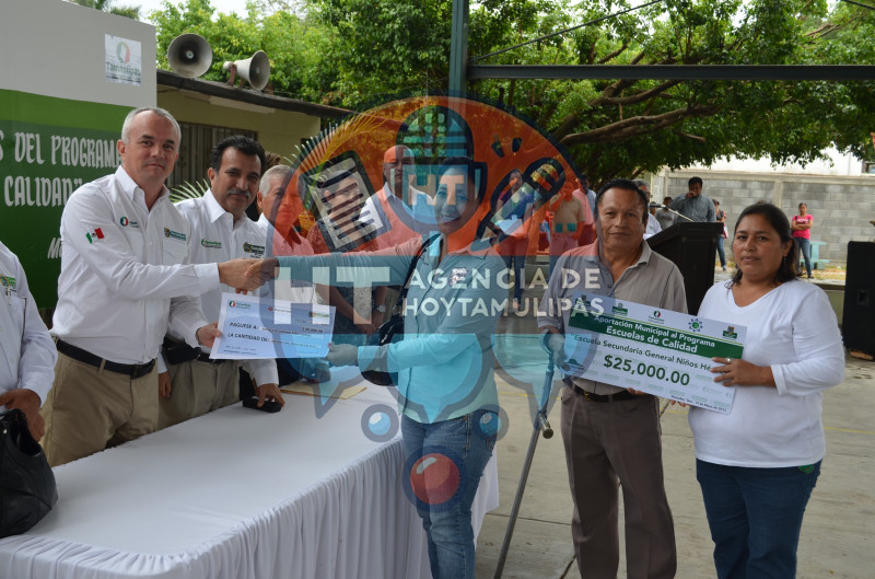 Apoyos en Gonz�lez