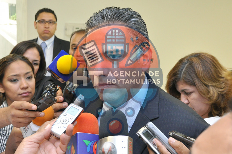 Carlos Ernesto Sol�s G�mez