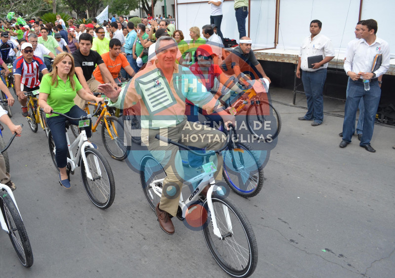 Alejandro Etienne-recorrido