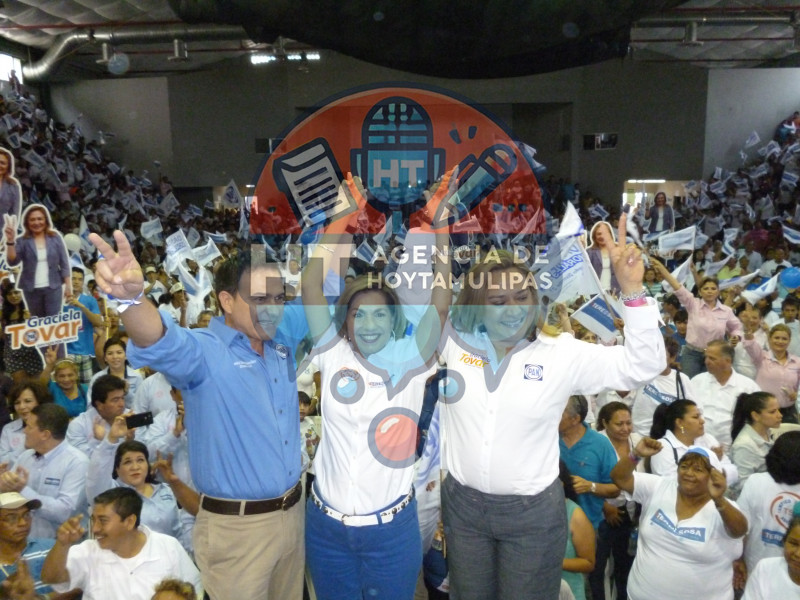 Arracan panistas en Tampico
