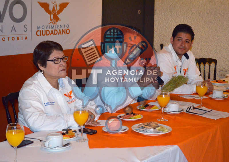 Rueda de prensa Gustavo Crdenas