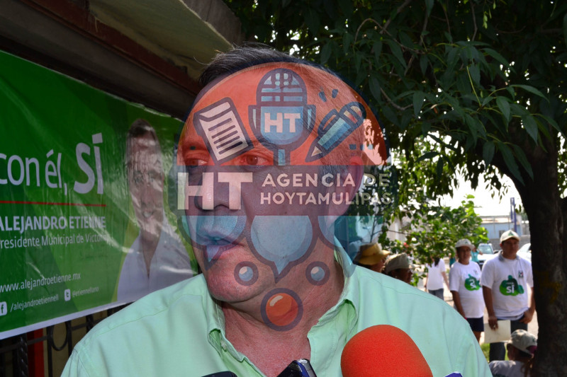 Alejandro Etienne Llano