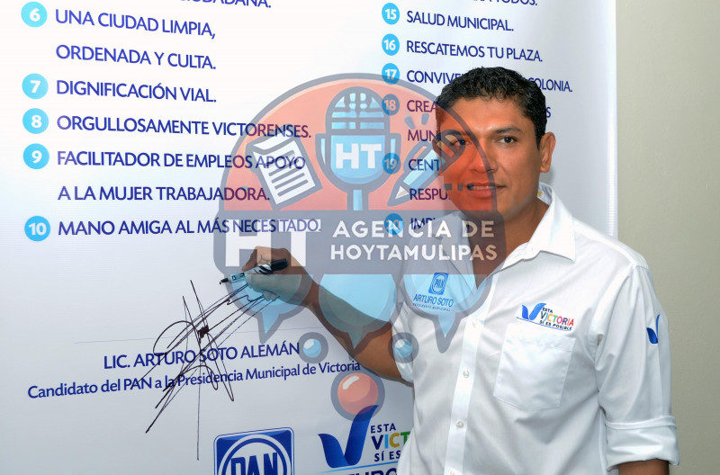 Rueda de prensa Arturo Soto 