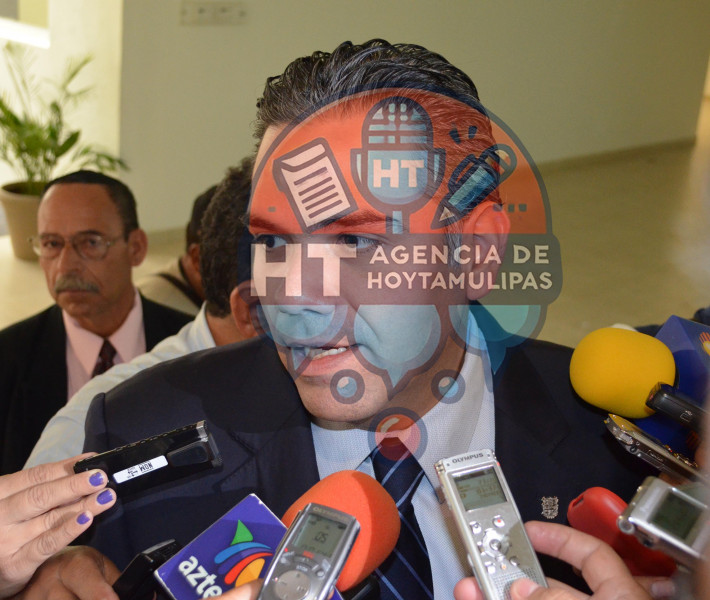 Diputado Carlos Ernesto Sol�s G�mez