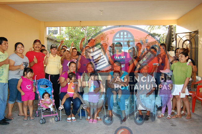 Ra�l Cesar Gonz�lez